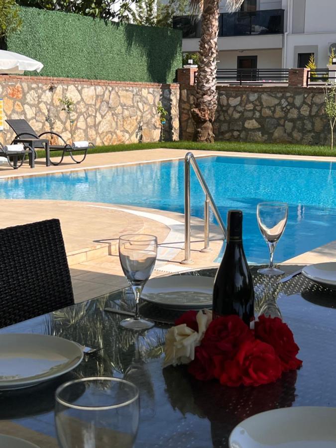 Villa Valley Oludeniz, 4 Bedroom, Large Swimming Pool Fethiye