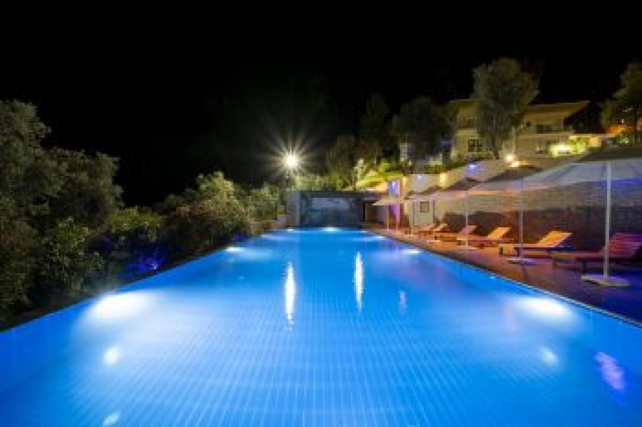Lovely Duplex With Amazing View In Gocek