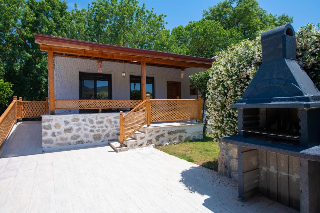 Eroglu Villa