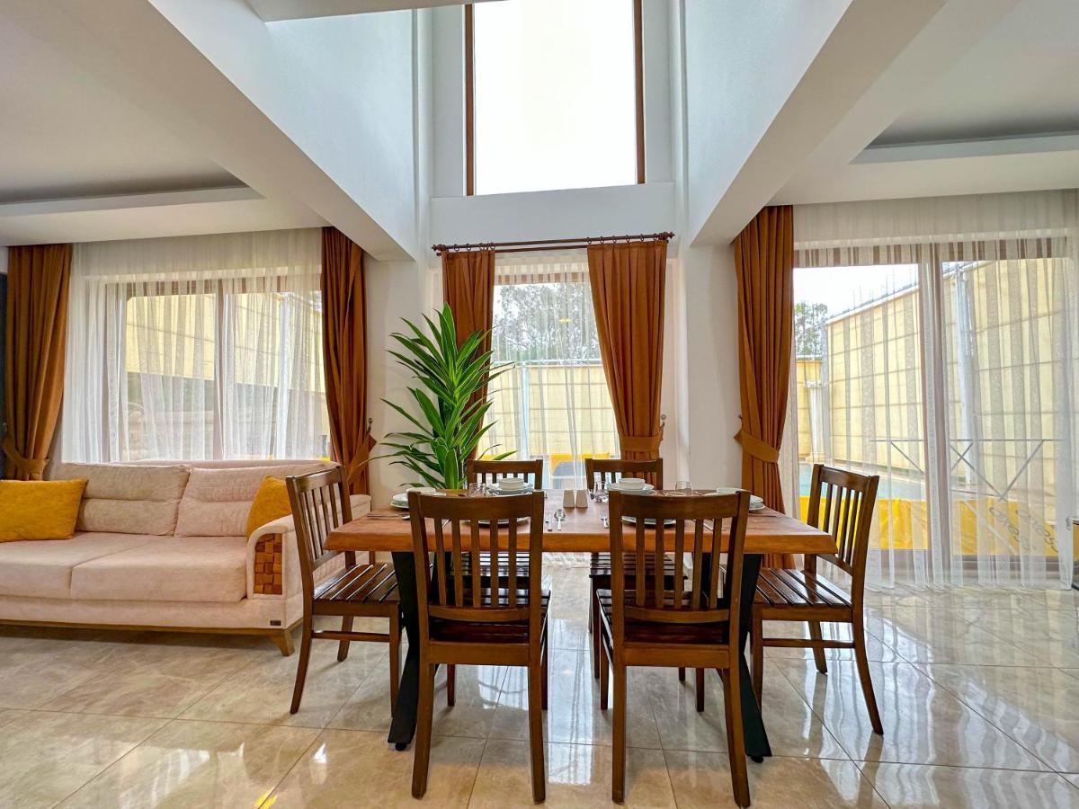 Tuna Villa, Oezel Havuzlu, Fethiye