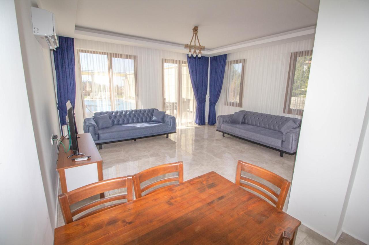 Villa Nisa Villa, Oezel Havuzlu, *
