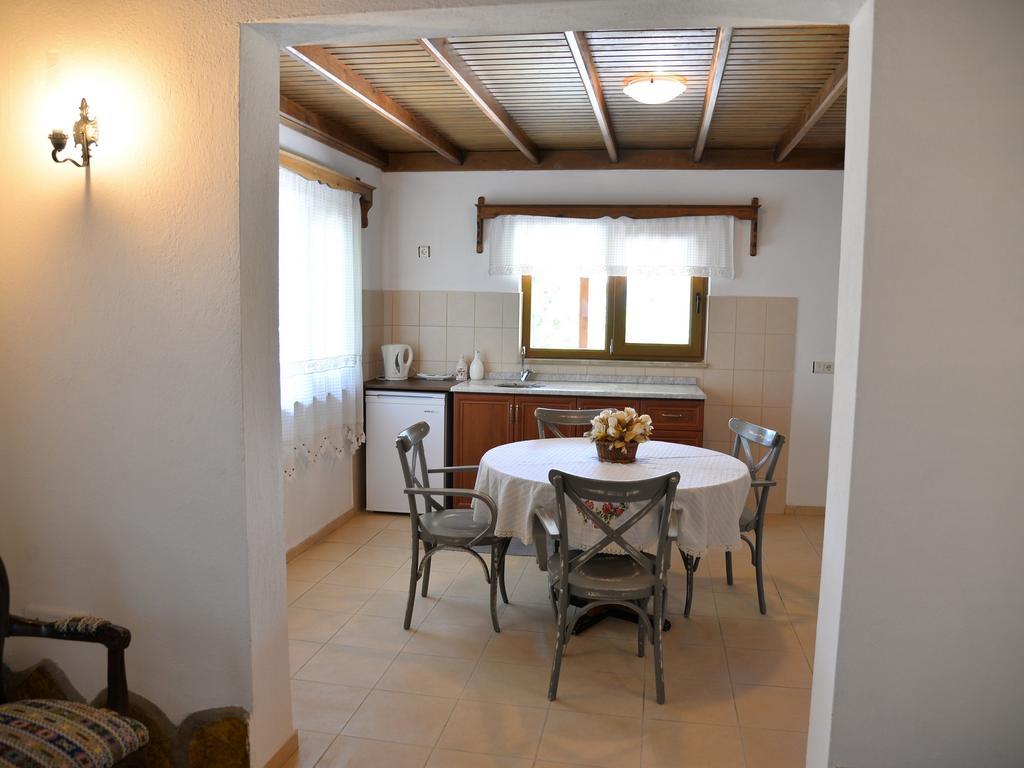 Sundial Hotel & Restaurant Hotel