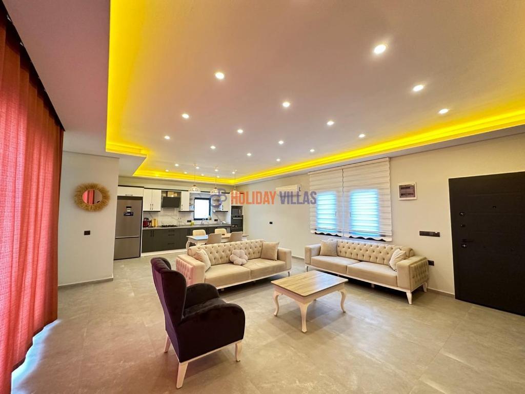 Arya Villa