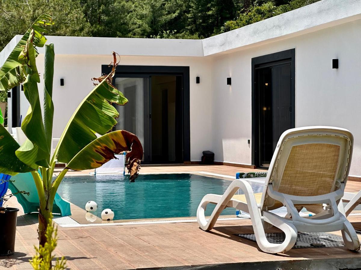 Sapphire Villa *