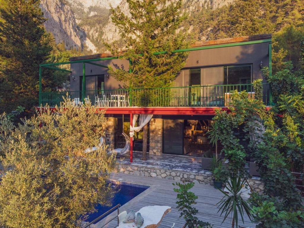 Villa Kidrak Premium *