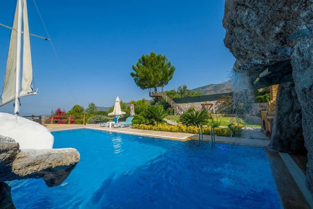 Lucky Kaydirakli Ve Selale Villa
