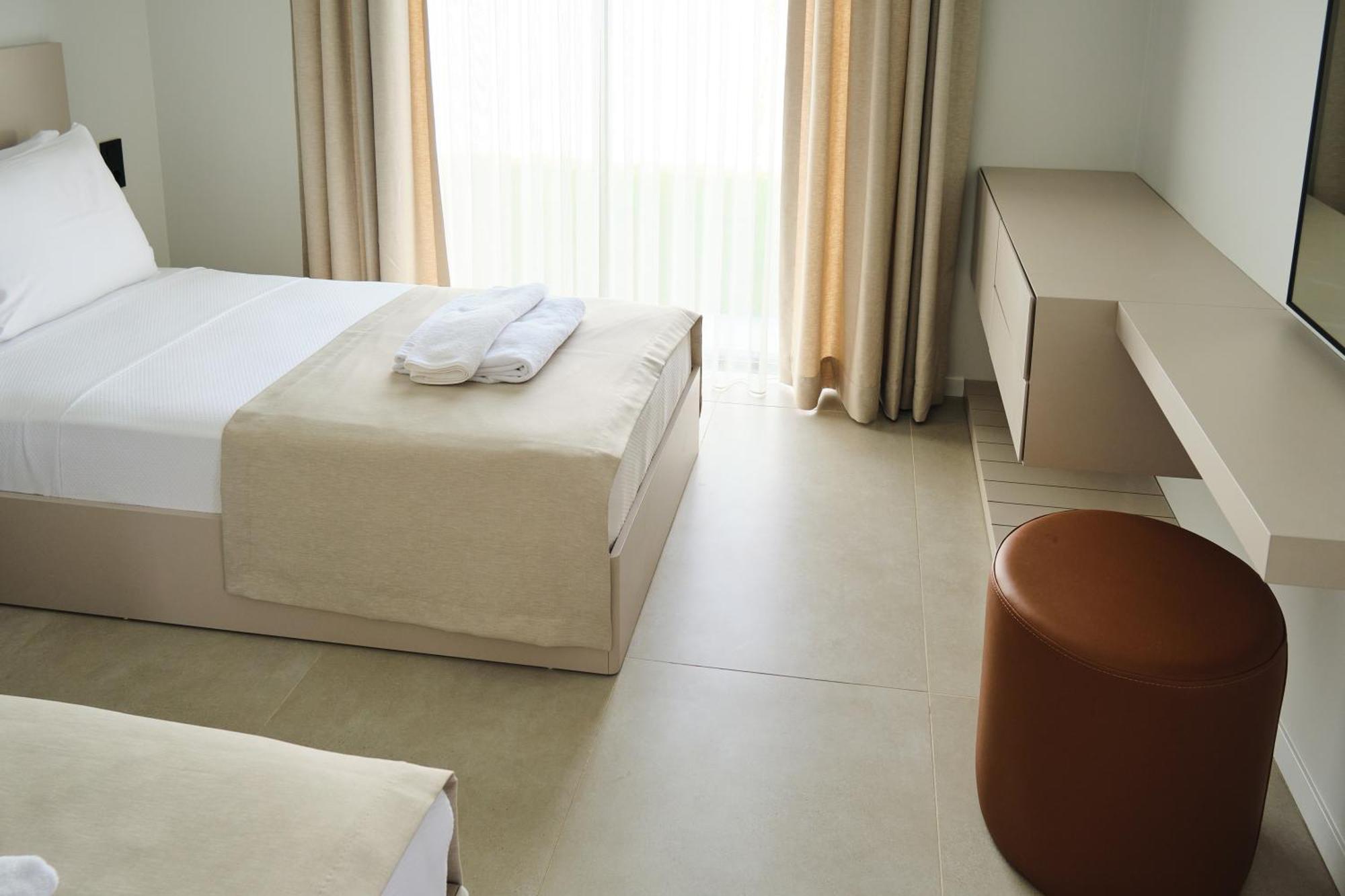 Ashta / Color Block Fethiye