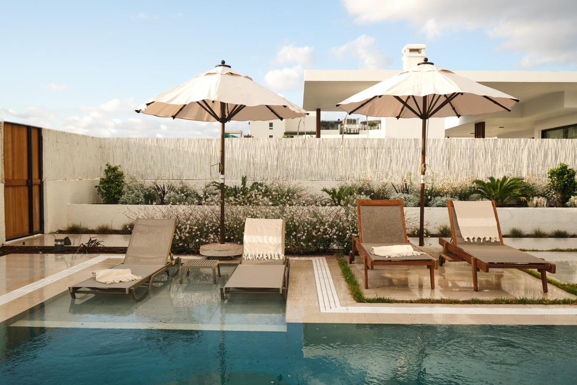 Ashta Gold Villa *
