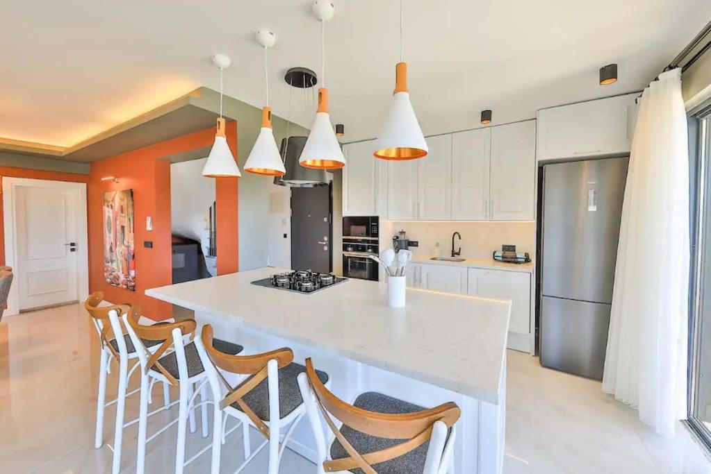 Villa Isitmali Kapali Havuzlu Fresco Fethiye