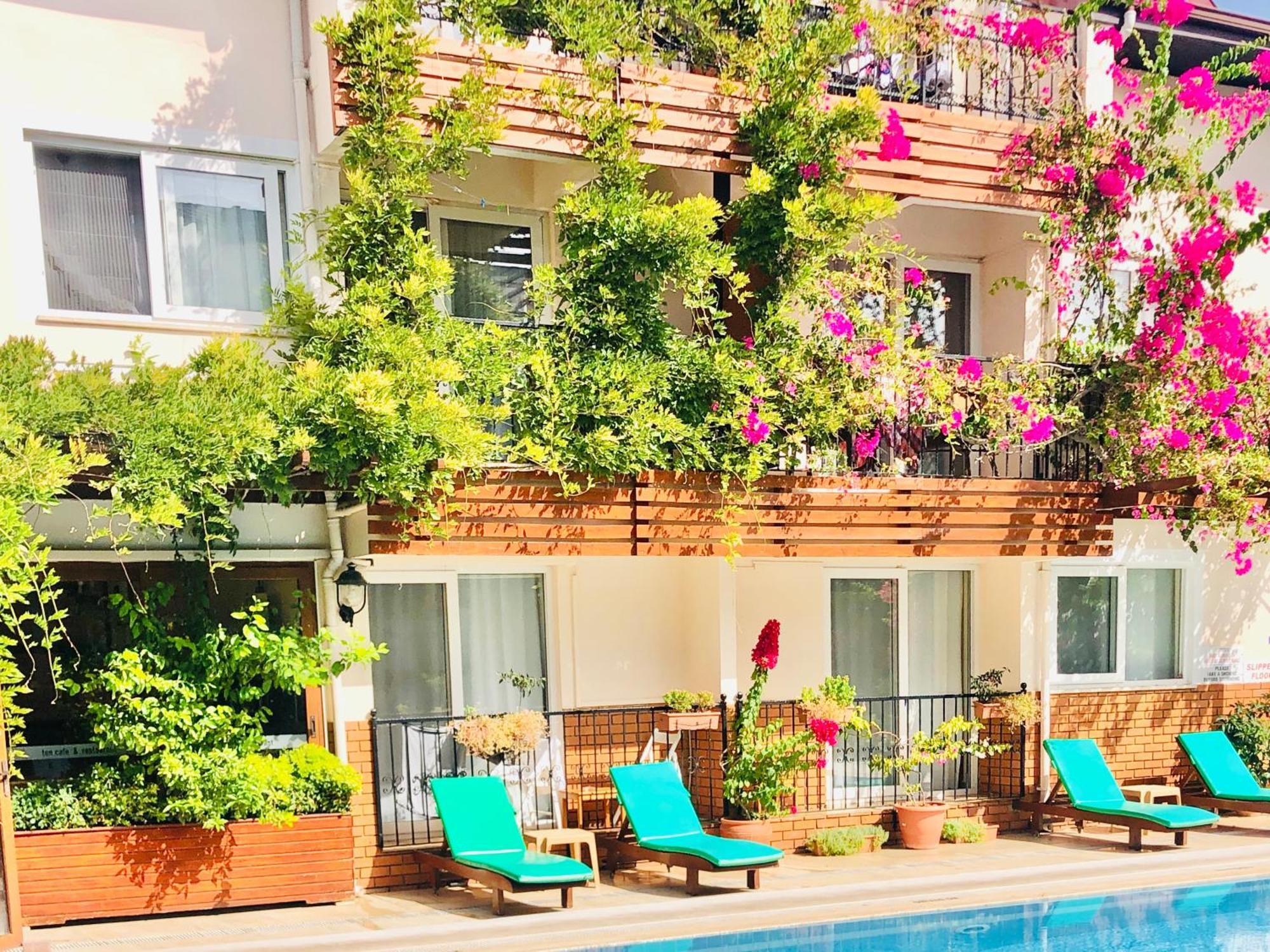 Ten Apart Hotel Aparthotel 3*