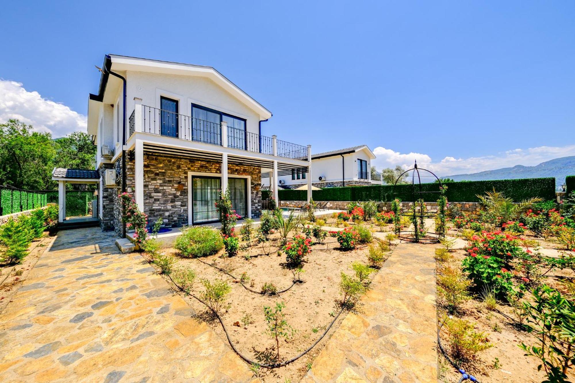 Lily Of The Valley Luxury Fethiye, Yesiluzumlu By Sunworld