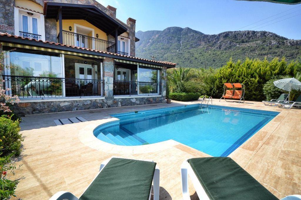 Villa Antas *