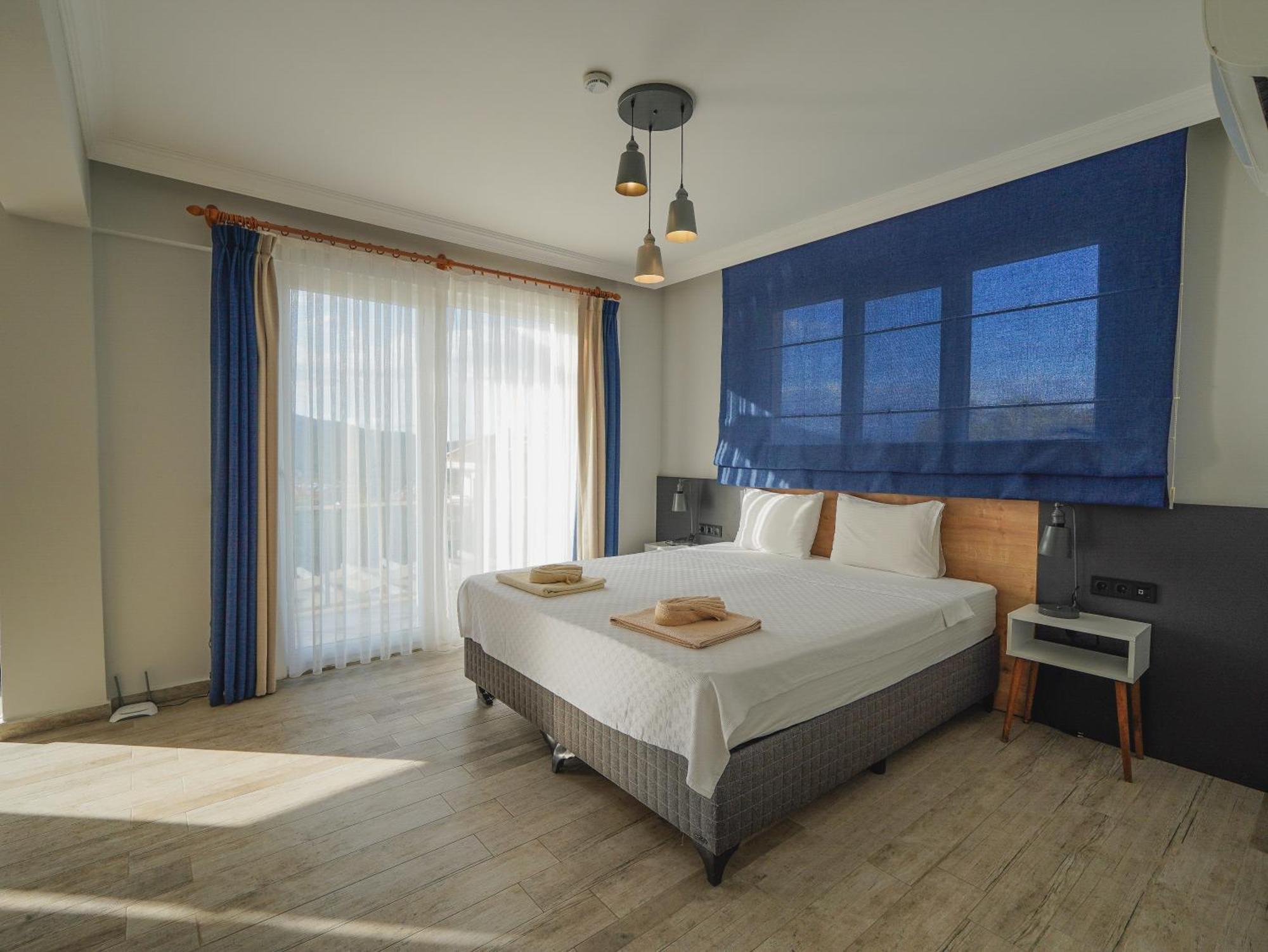 Villa Pelit - 4 Yatak Odali Saunali Havuzlu