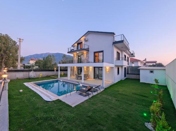 Secil 2 Villa *