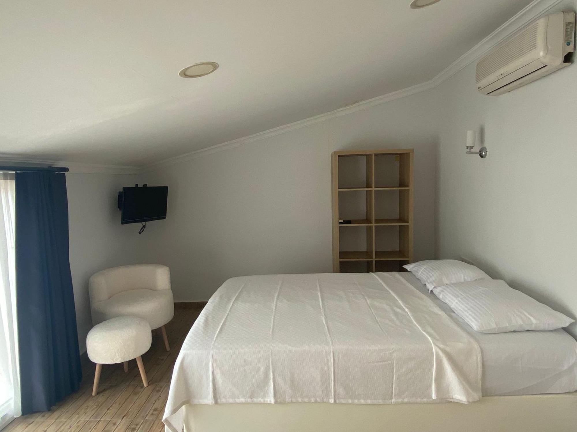 Hotel Bouvardia