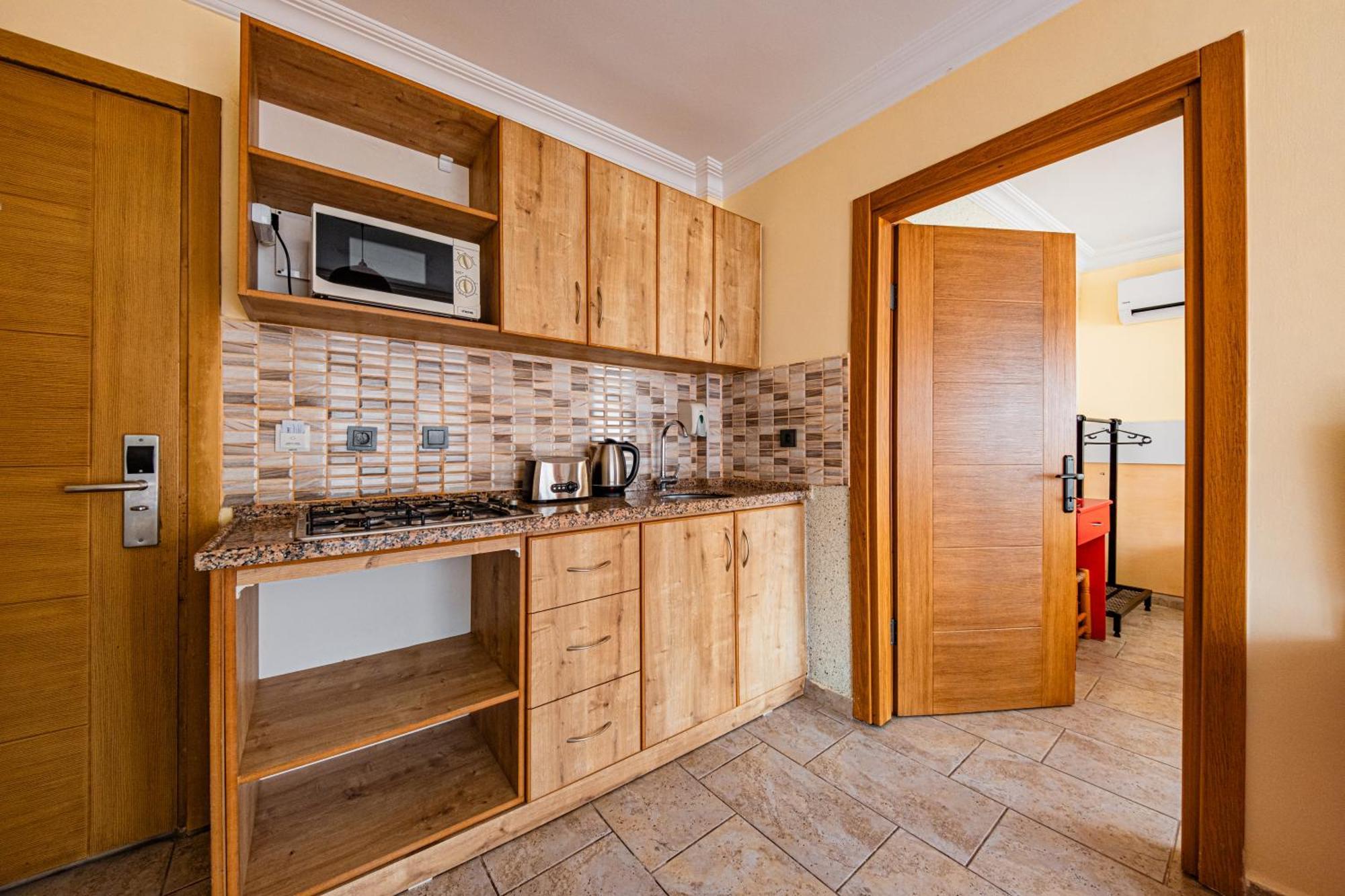 Aparthotel Ten Apart Hotel 3*