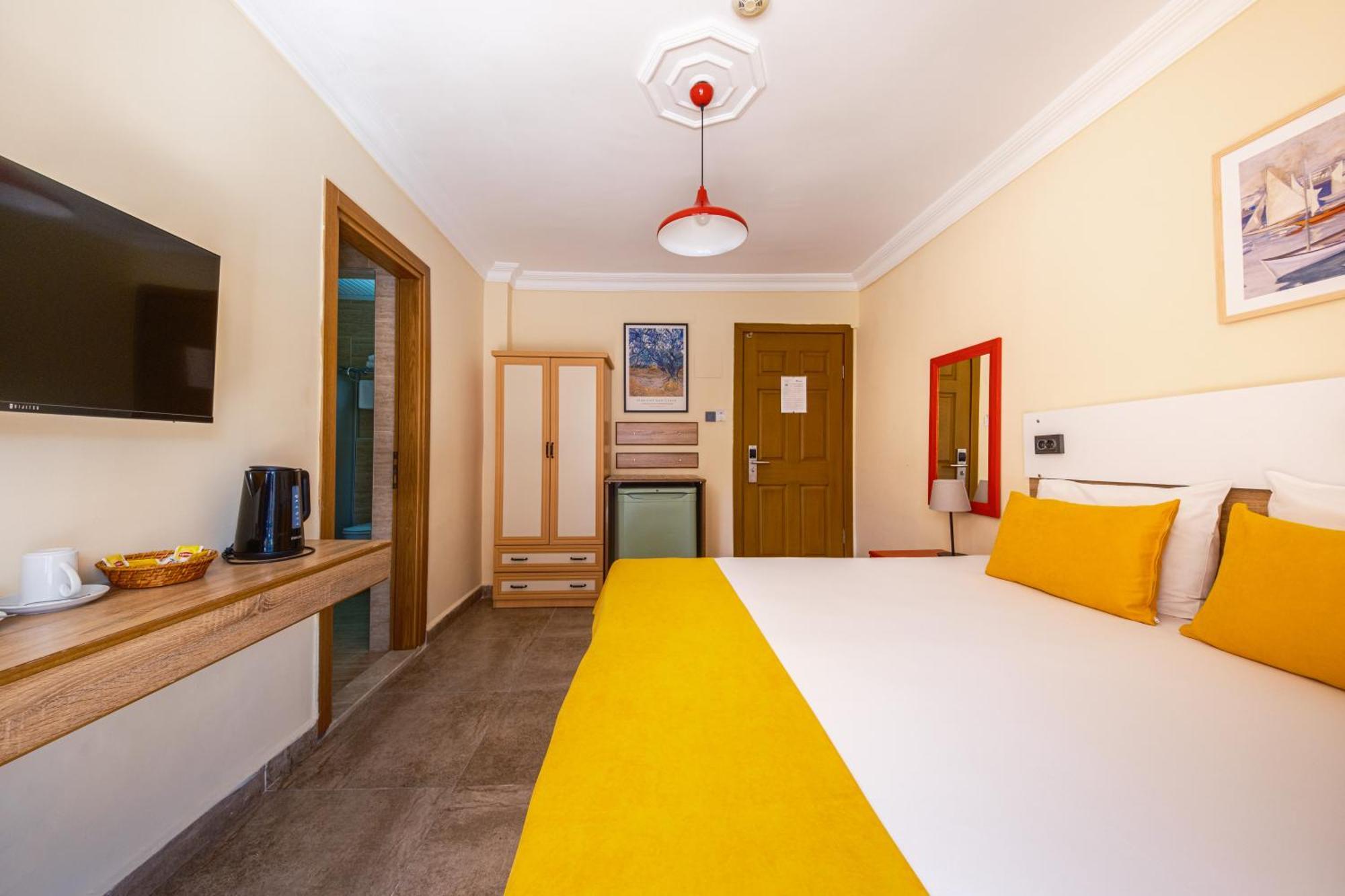 Aparthotel Ten Apart Hotel 3*