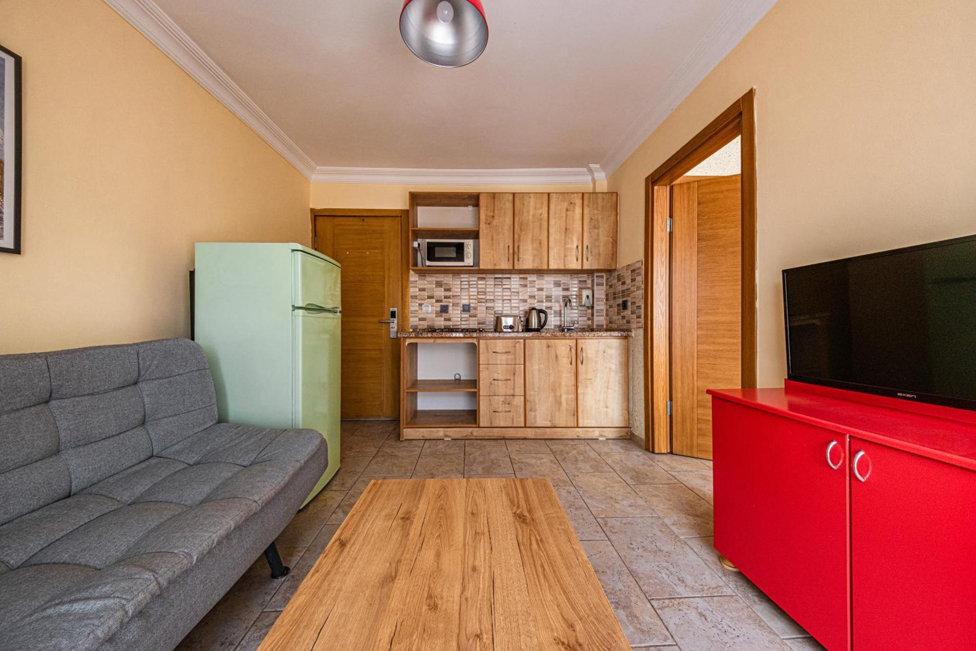 Aparthotel Ten Apart Hotel
