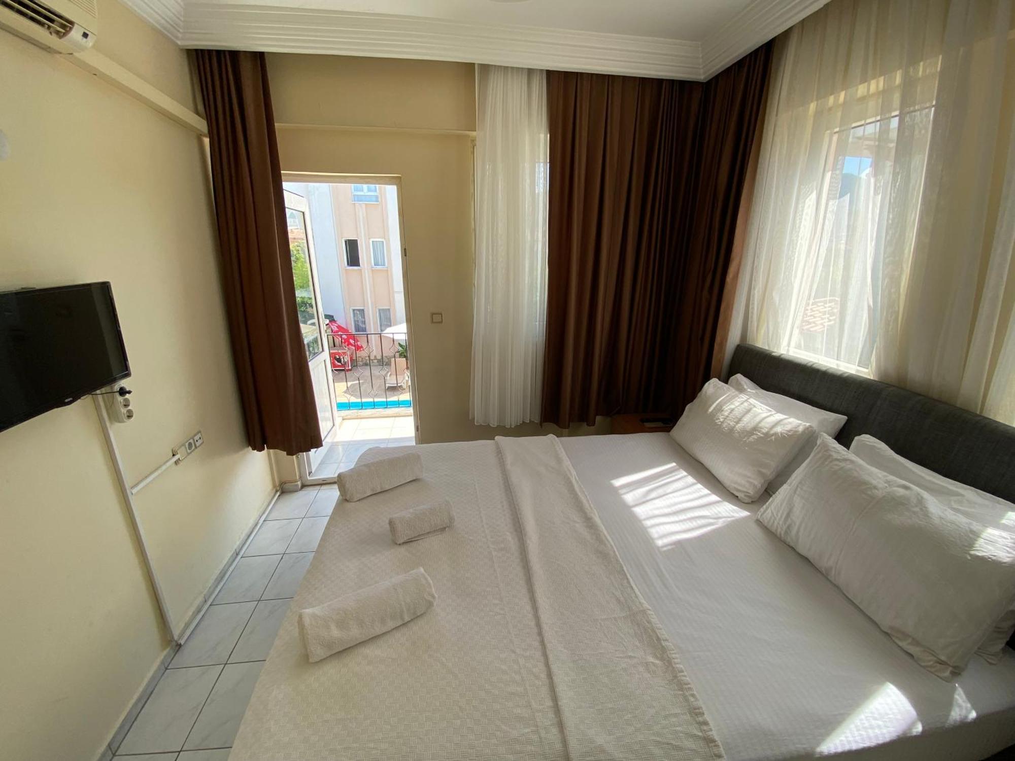 Cam Hotel Fethiye
