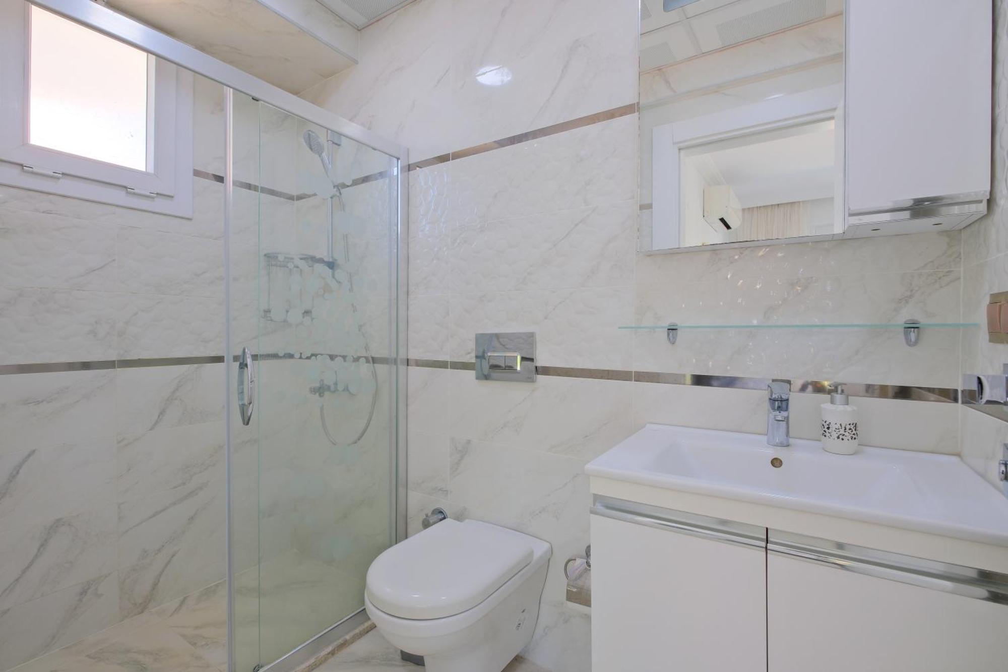 Calis 1 Villa