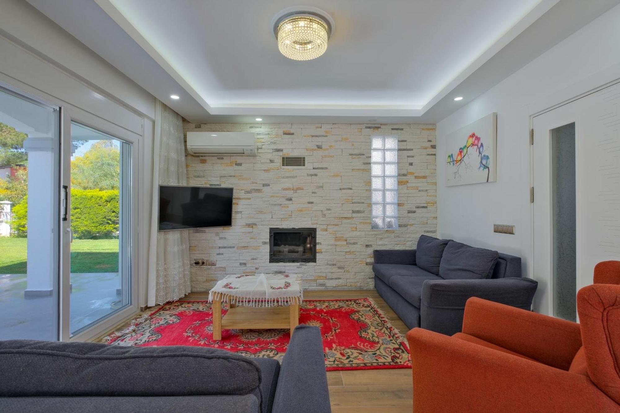 Villa Calis 1 *