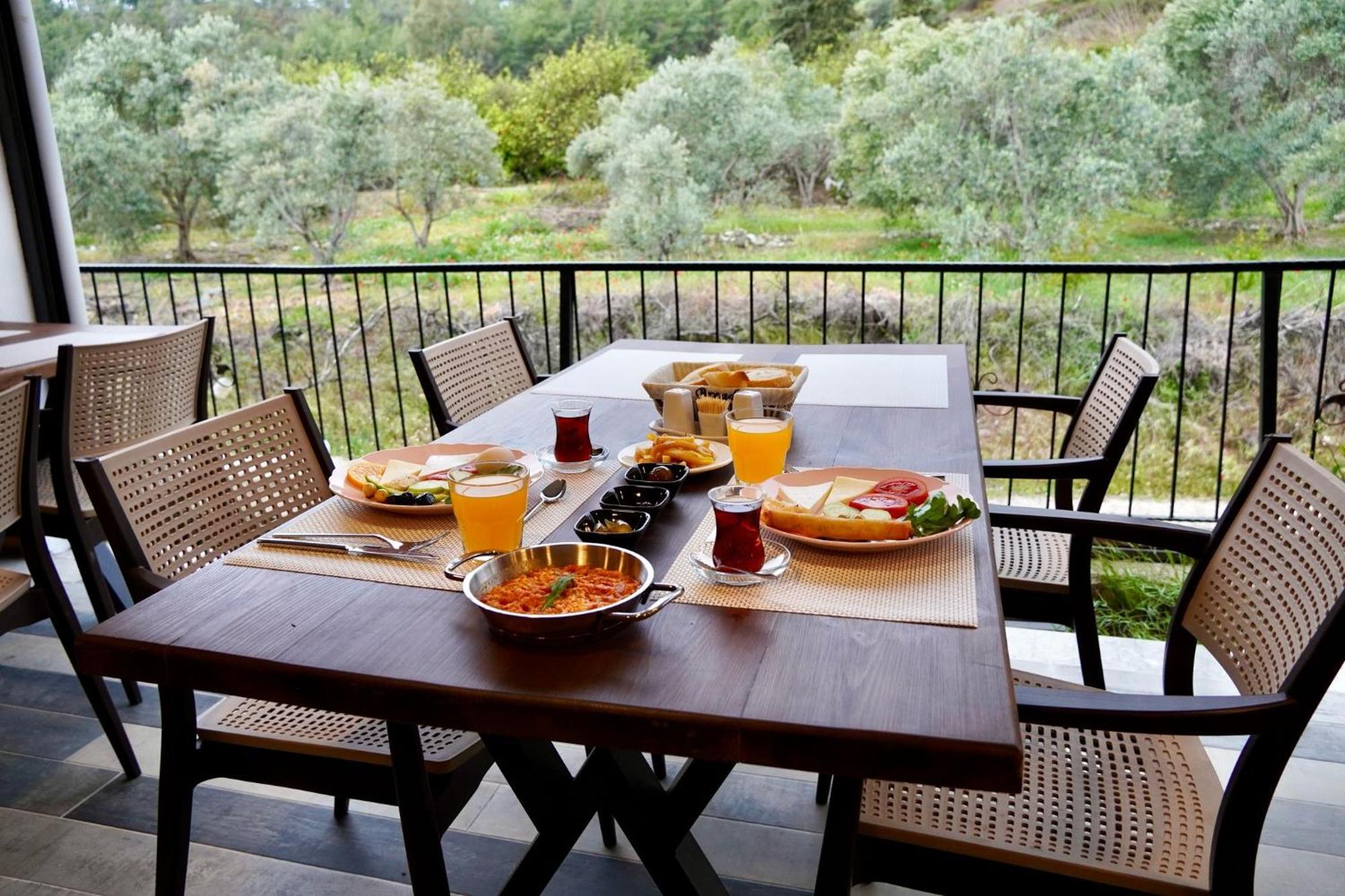 Villa Talia Villalari *
