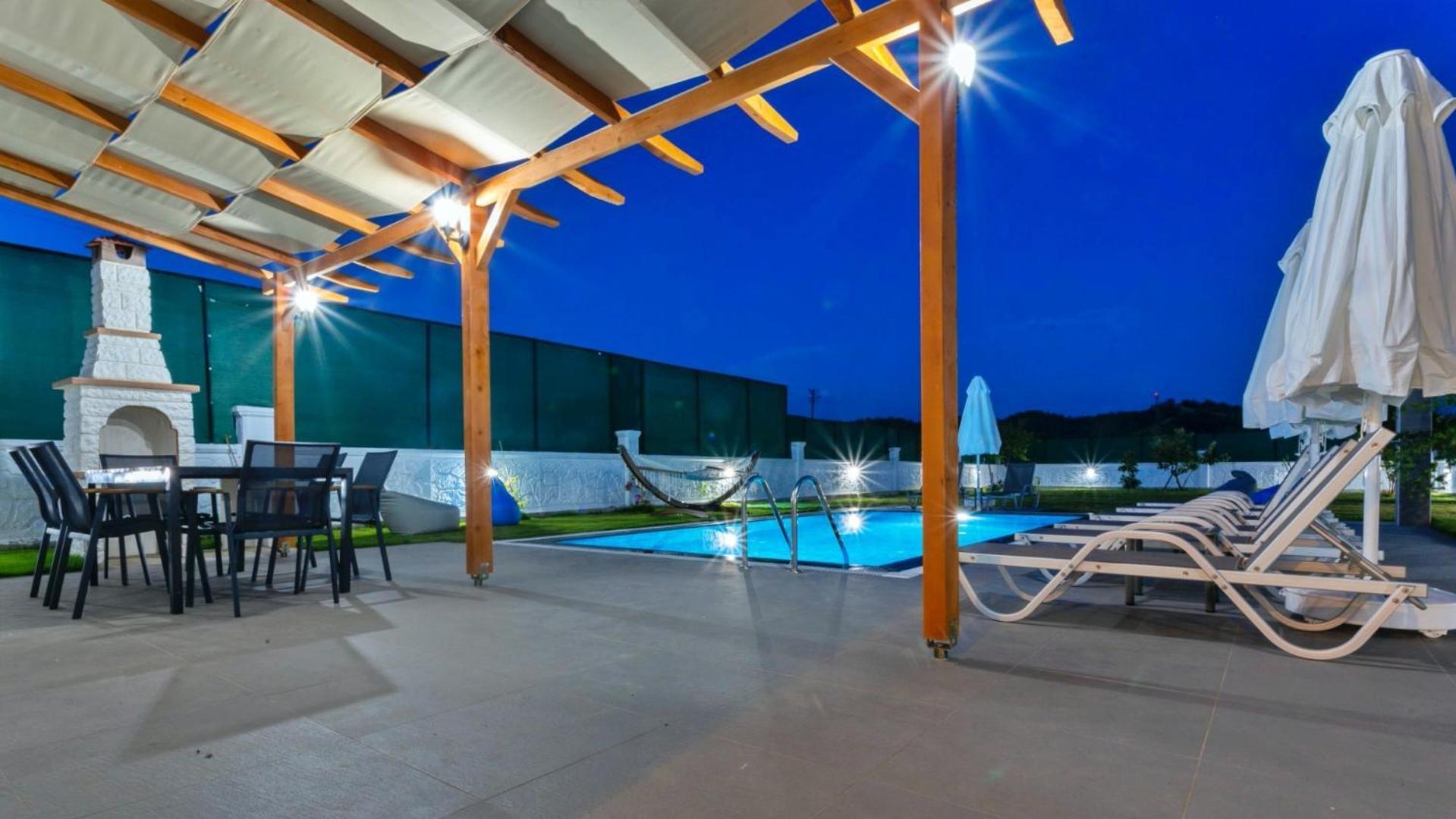 4 Bedroom 2555 * Fethiye