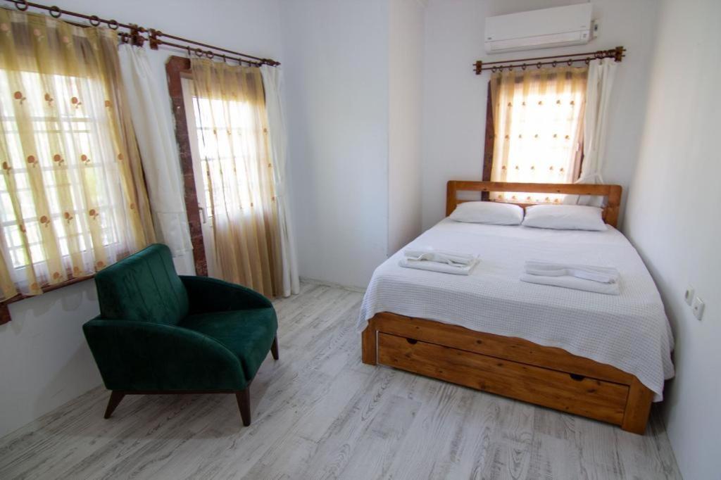 Hotel Kampus Garden 4*