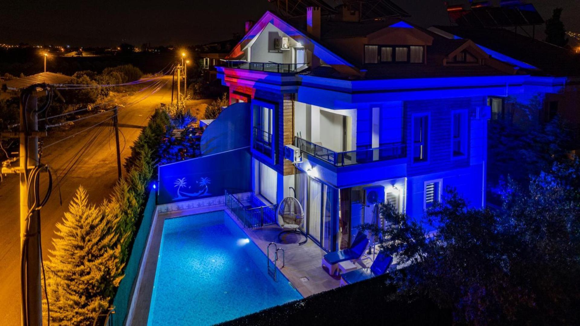 Villa 3 Bedroom - 9003
