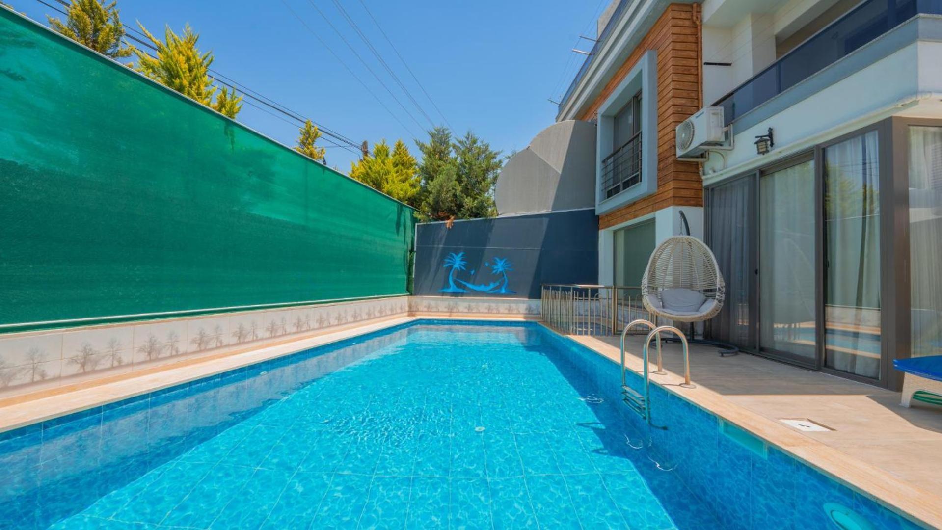 3 Bedroom - 9003 Villa