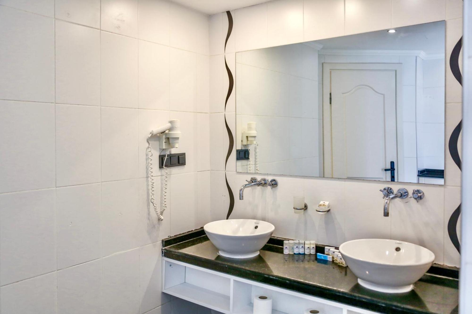 Hotel Tropical Deluxe 4*