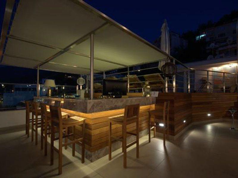 Otel Alesta Yacht 4*