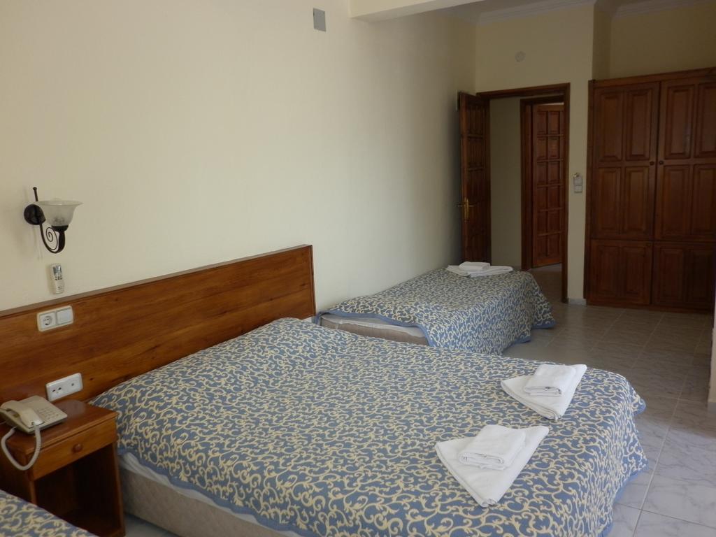 Oezguer Hotel Hotel Fethiye