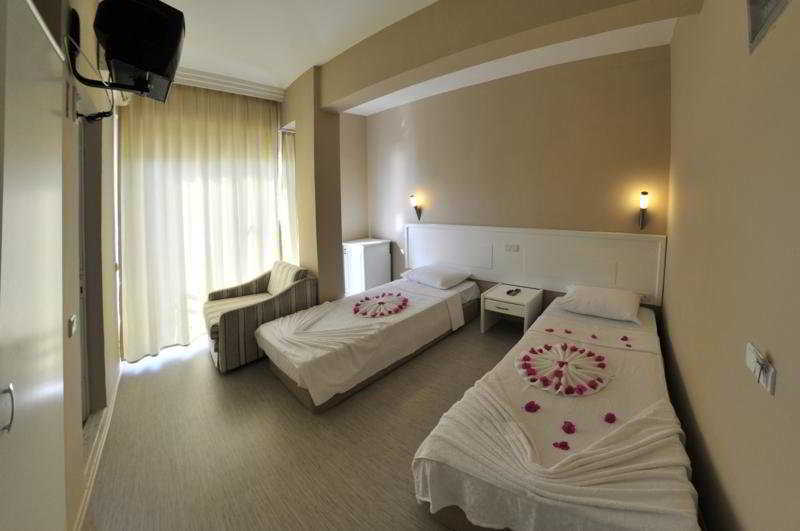 Makri Beach Hotel