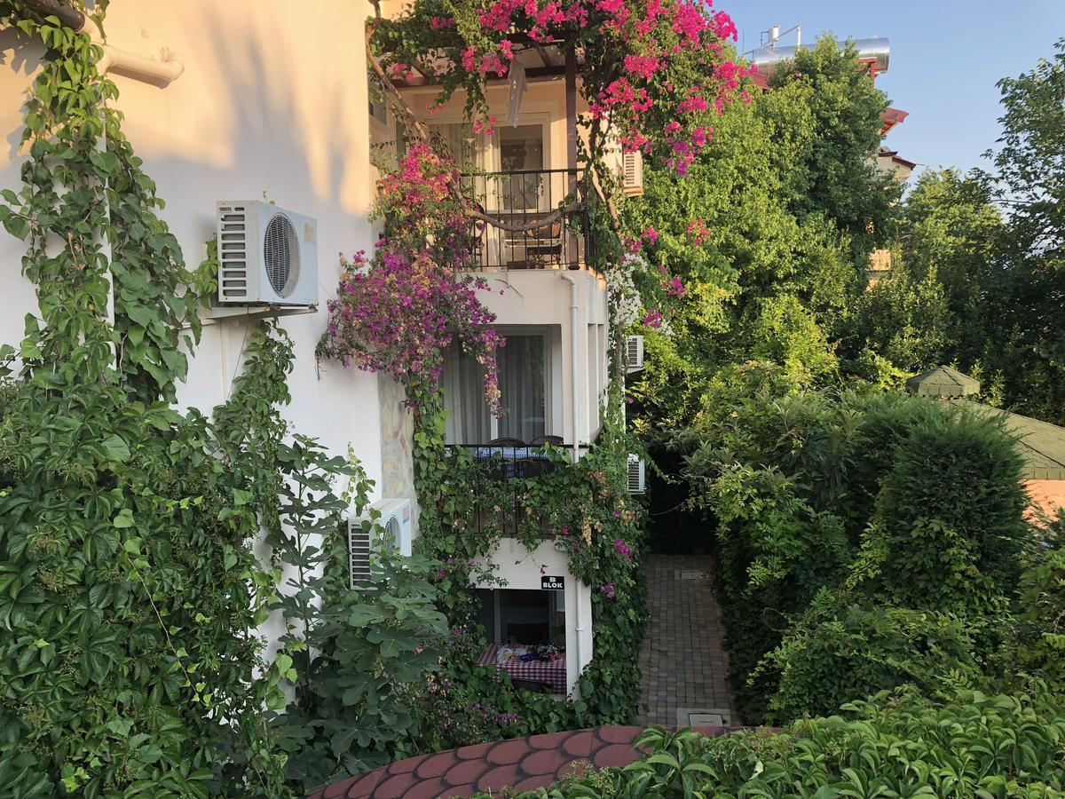Ten Apart Hotel Aparthotel 3*