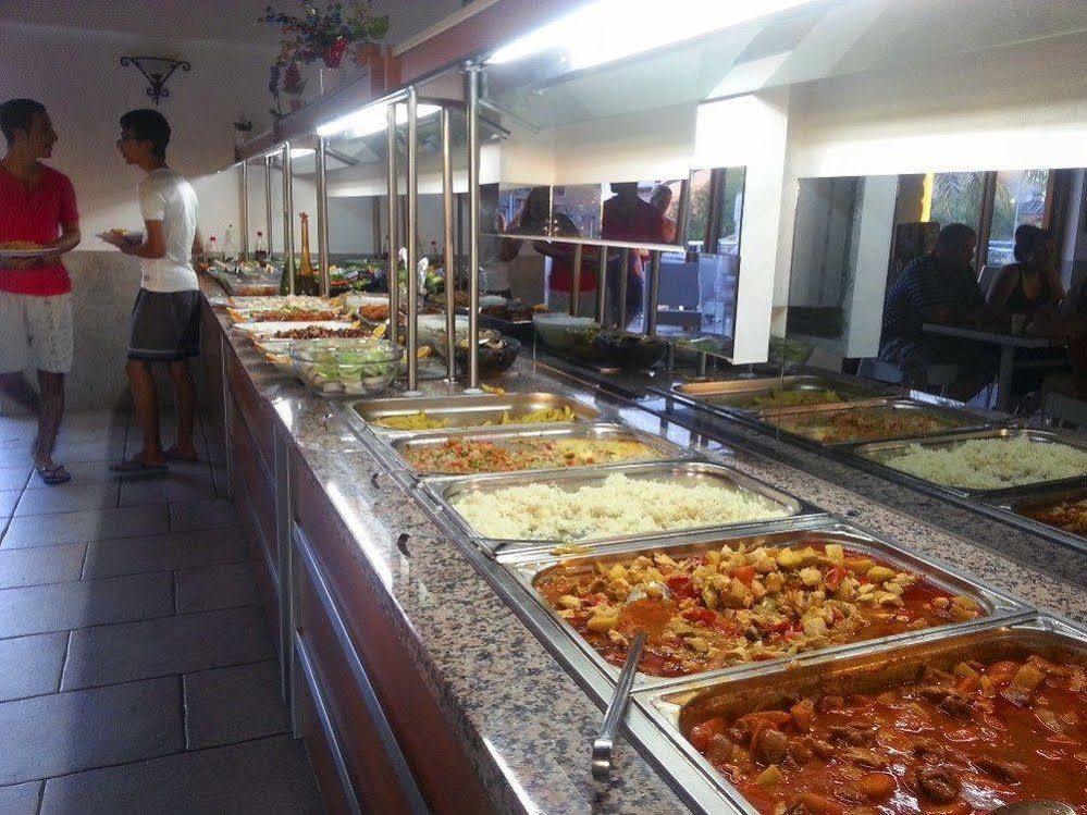 Flora Palm Hotel