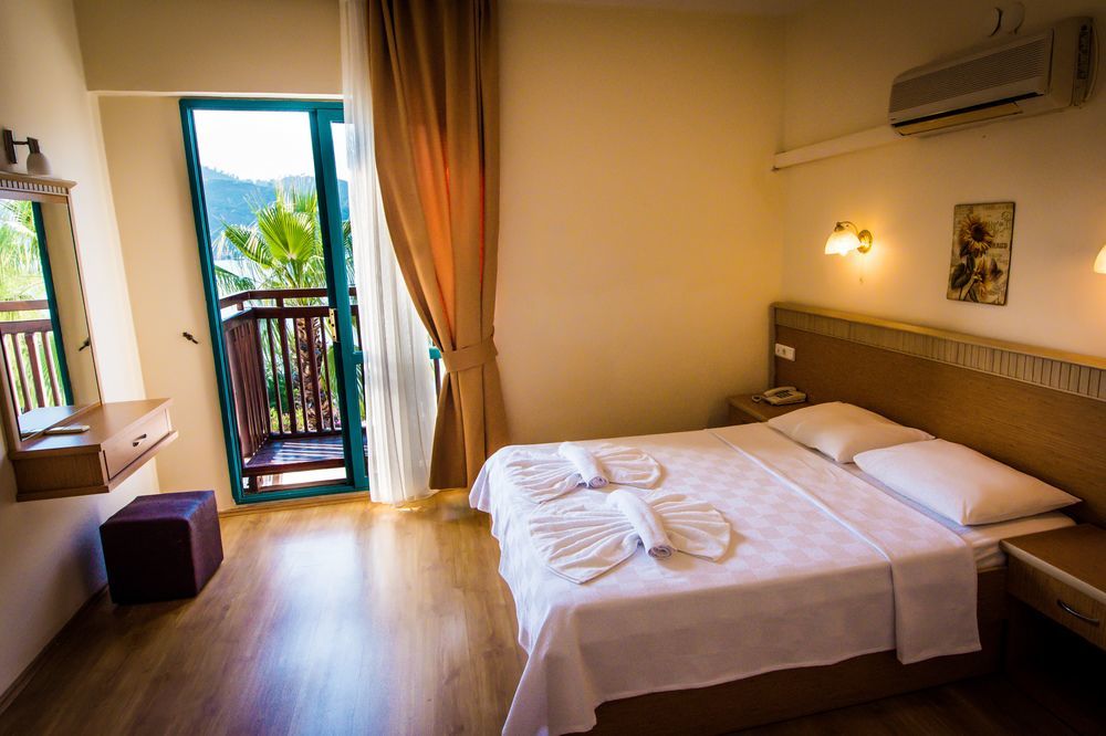 Levent Hotel 2*