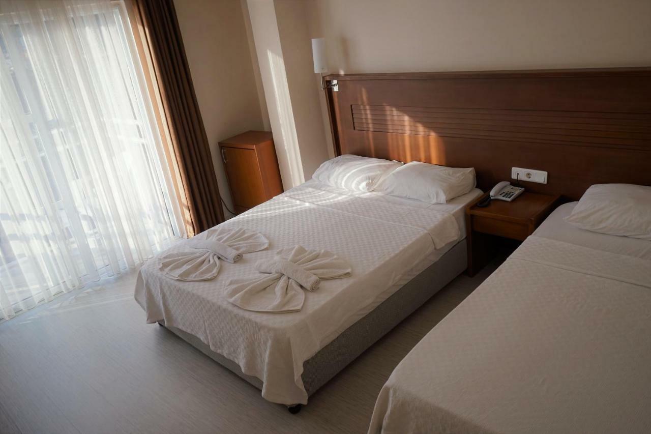 Hotel Makri Beach 3*