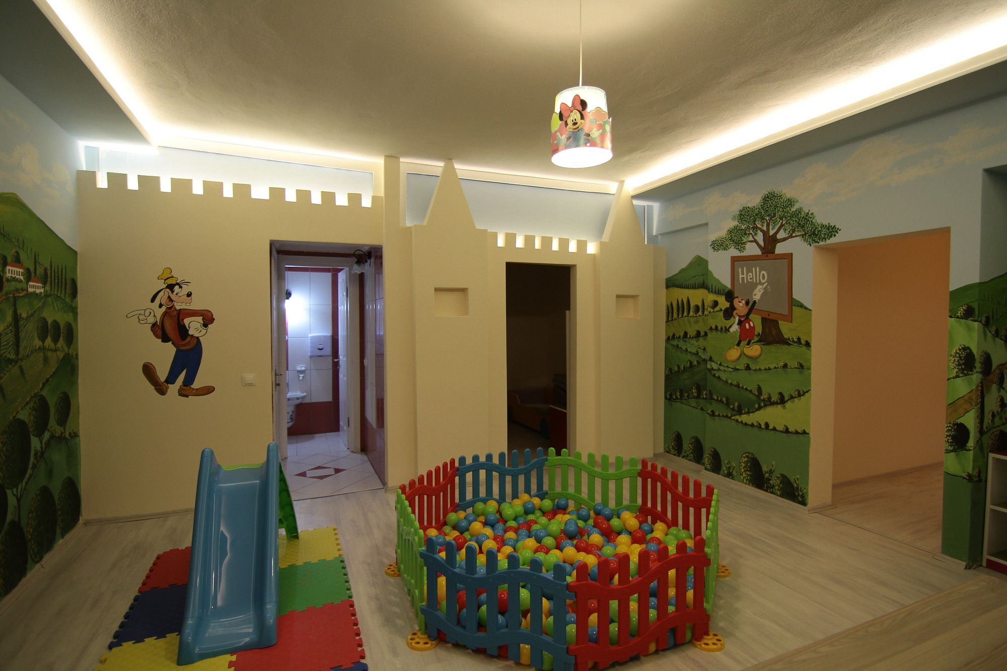 Daisy Garden 3*